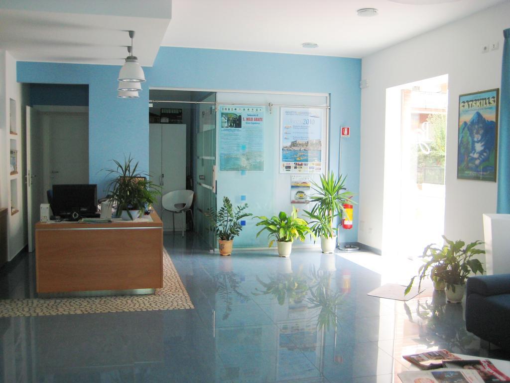 Bed and Breakfast Rock Garden Geata Exterior foto